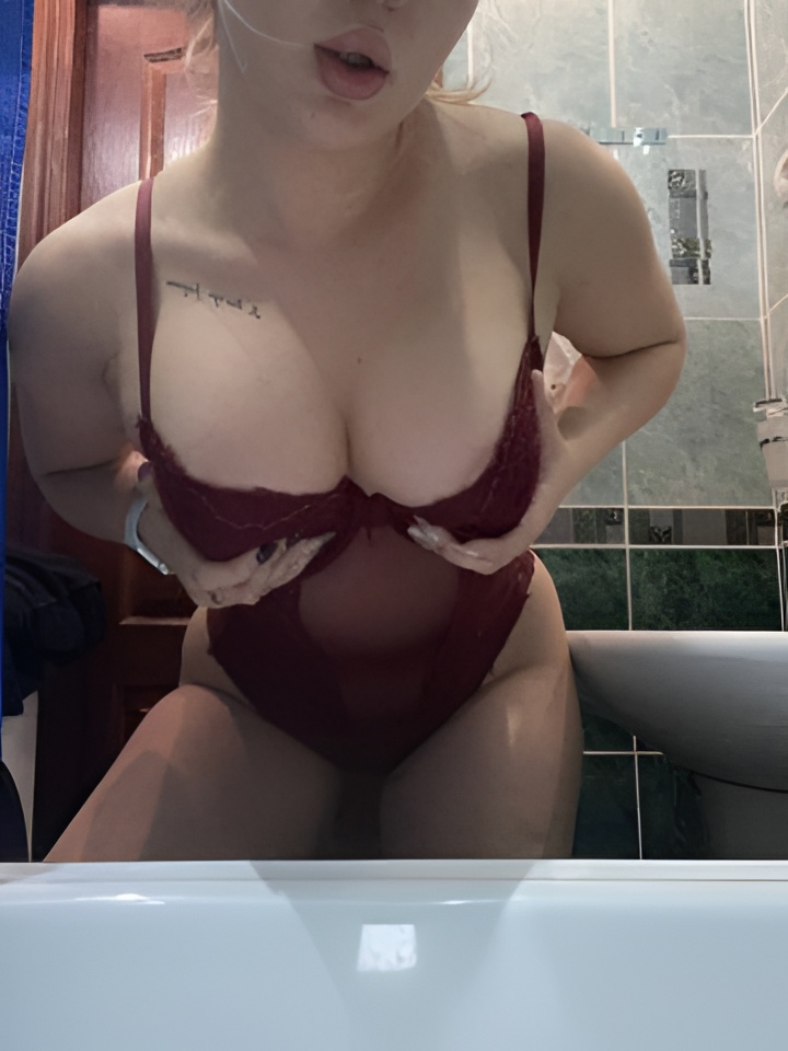 Индивидуалка Ася, доступна для личного знакомства от 1500 руб