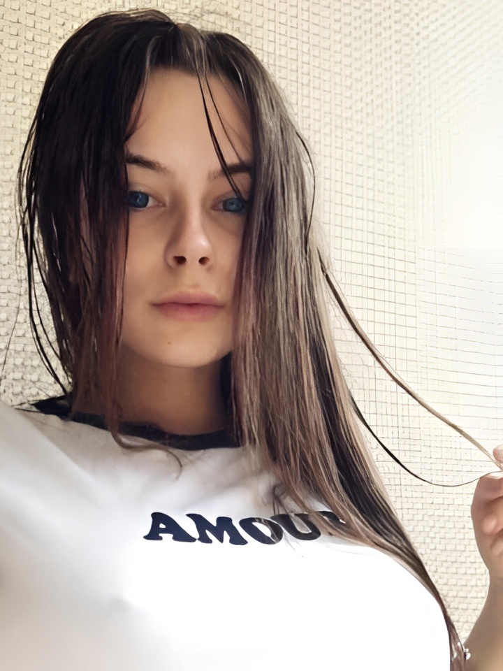 Леля привлекальеная девушка из Красноярска цена от 2000 руб