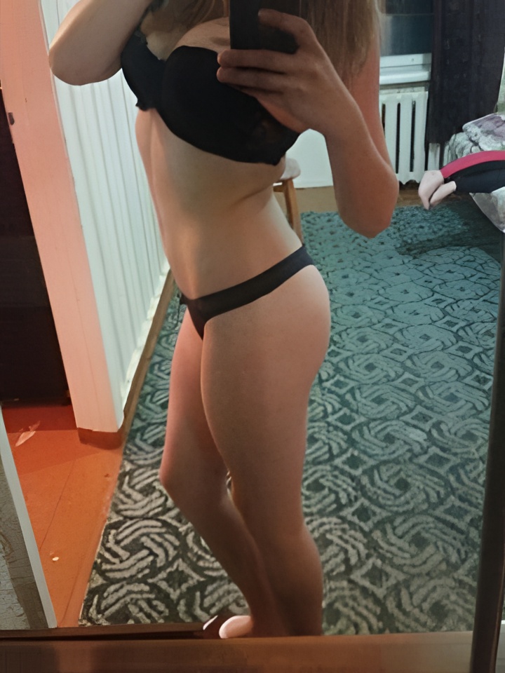 Индивидуалка Юна, доступна для личного знакомства от 4000 руб