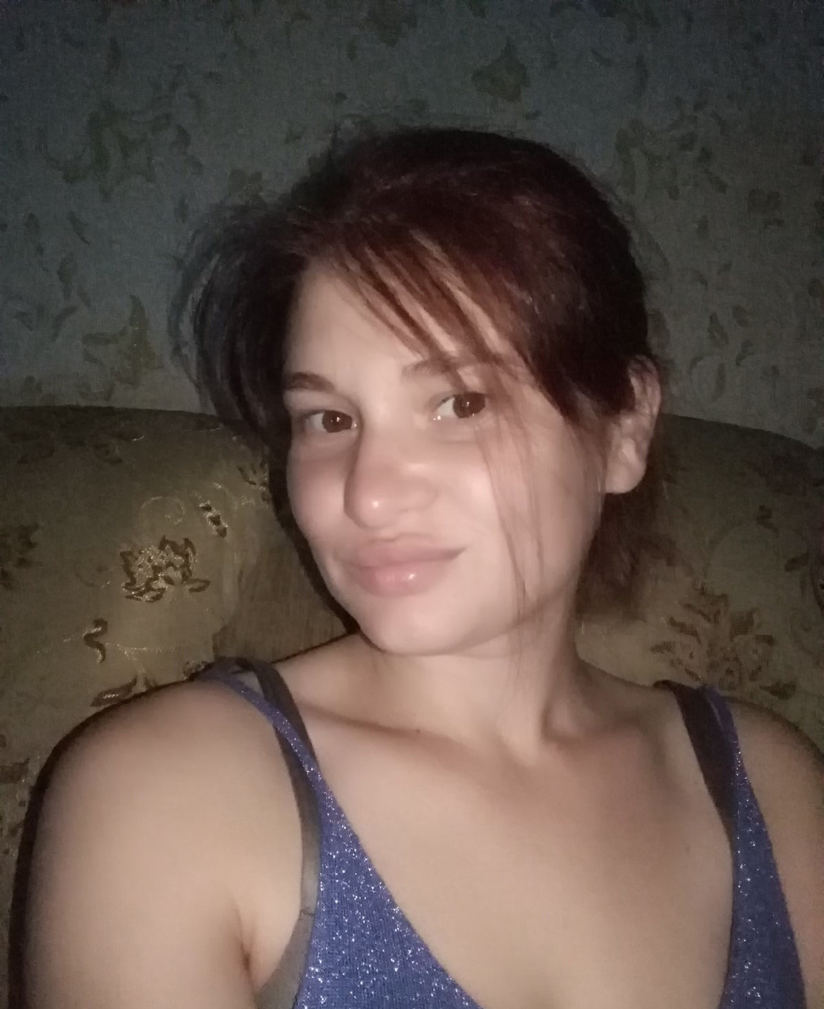 Анечка привлекальеная девушка из Красноярска цена от 3000 руб