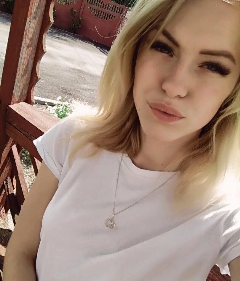 Светлана привлекальеная девушка из Красноярска цена от 3500 руб