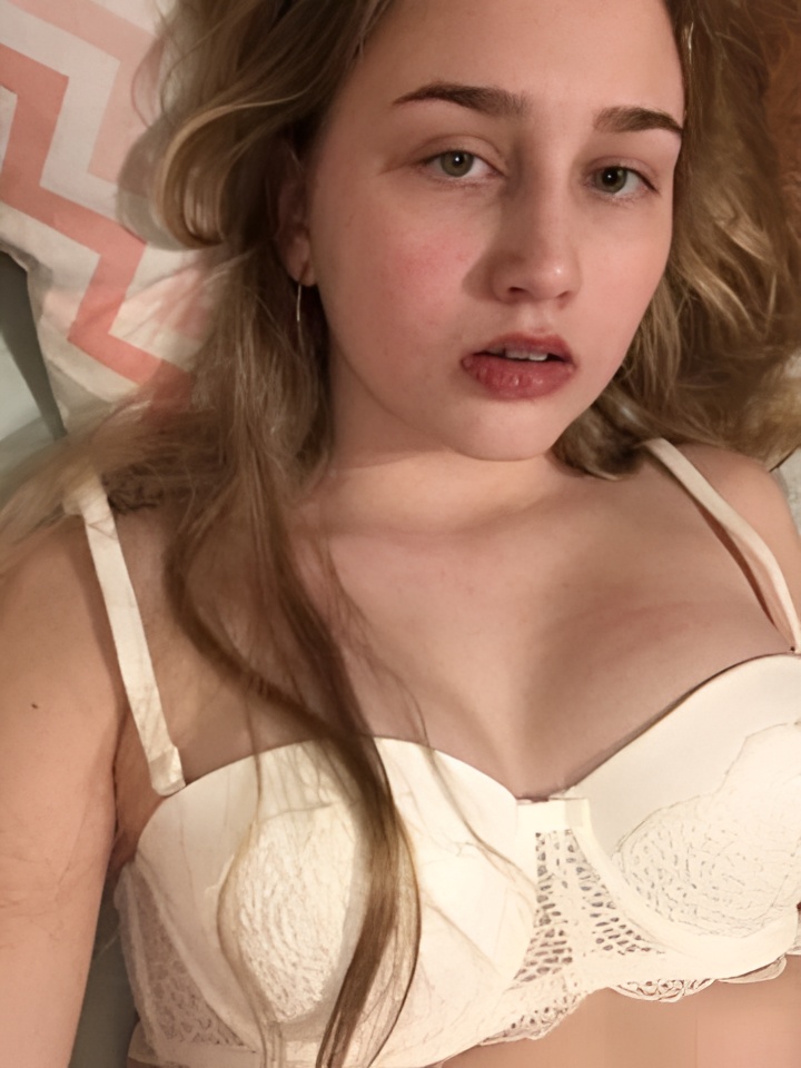 Индивидуалка Лина, доступна для личного знакомства от 3000 руб